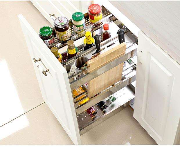 櫥柜拉籃上下間距安裝方法，裝錯了可就“糗”大了