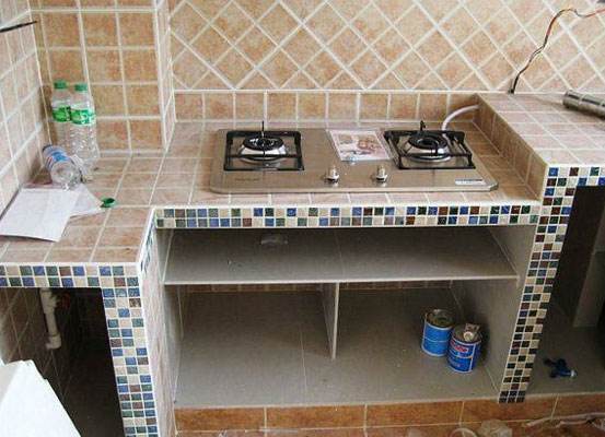 磚砌櫥柜的優(yōu)點(diǎn)和缺點(diǎn)是什么？磚砌櫥柜安裝注意事項(xiàng)是什么？