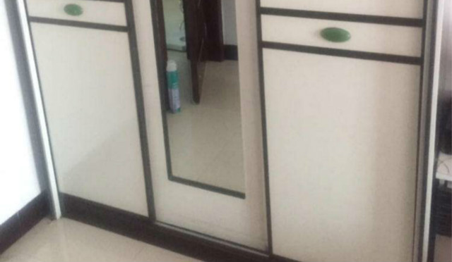 142移門衣柜鏡子正確安裝方法，安裝步驟有哪些？