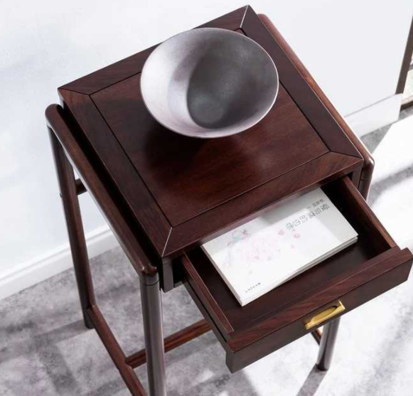 歐式哪種實(shí)木家具好，家庭實(shí)木家具如何保養(yǎng)維護(hù)？