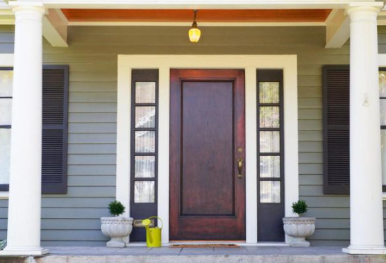 純橡木家具：橡木當(dāng)做門的材質(zhì)怎么樣？橡木門后期如何保養(yǎng)？