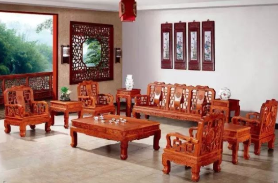 紅木沙發(fā)套：紅木沙發(fā)怎么選？四點建議及市場常見紅木沙發(fā)款式、特點