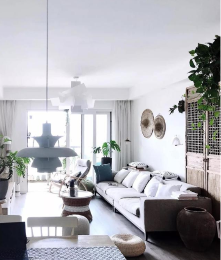 窗簾掛桿選購(gòu)：智能家居窗簾控制系統(tǒng)有什么用？