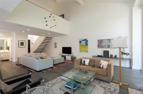 臥室燈光設(shè)計(jì)：臥室設(shè)計(jì)成了套房，衛(wèi)生間、衣帽間和書房一應(yīng)俱全！