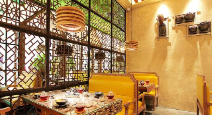 就餐環(huán)境：餐廳家具樣式選擇能讓你有一個(gè)好的就餐環(huán)境