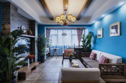 剛剛裝好的新中式新房，全屋采用原木家具