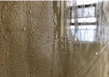 浴室裝修效果圖：浴室家具這樣保養(yǎng)，水汽根本沒縫鉆