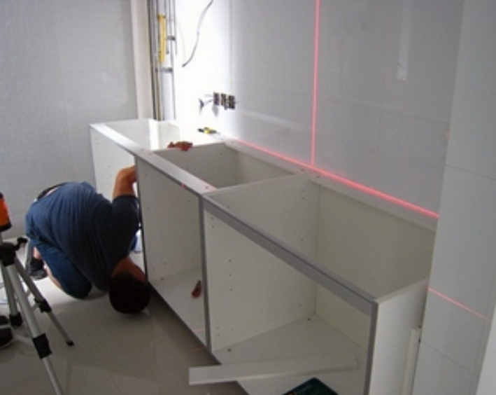 【整體櫥柜安裝】櫥柜安裝驗(yàn)收的注意事項(xiàng)有哪些？