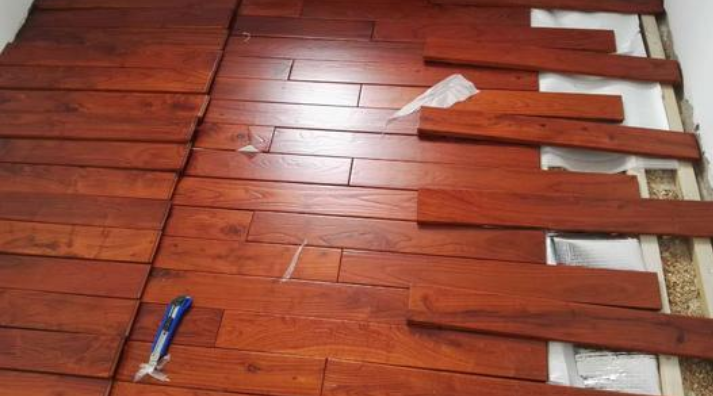 【復(fù)合實(shí)木地板安裝】實(shí)木地板安裝細(xì)節(jié)注意事項(xiàng)，實(shí)木地板安裝地面要求