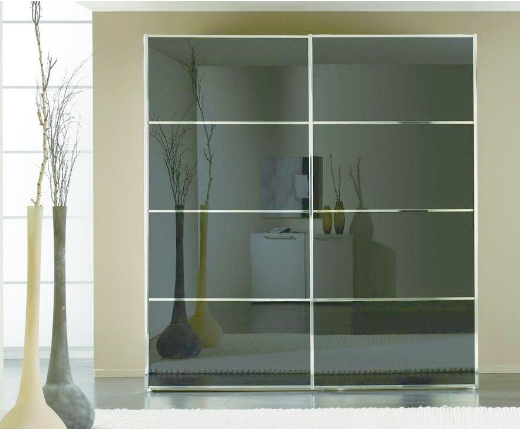 強(qiáng)化復(fù)合地板：地板和衣柜怎么銜接？