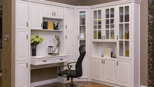 【定做整體衣柜】定做衣柜門價格是多少,不同價格、品牌價格不一