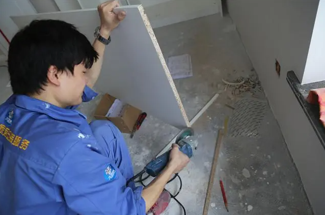 聲明：在左右手平臺下單，不會額外收取商家（用戶）任何費用！